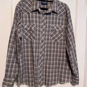 Wrangler Vintage Plaid Button Down Shirt